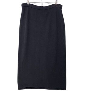 St. John Classic Black Pencil Skirt